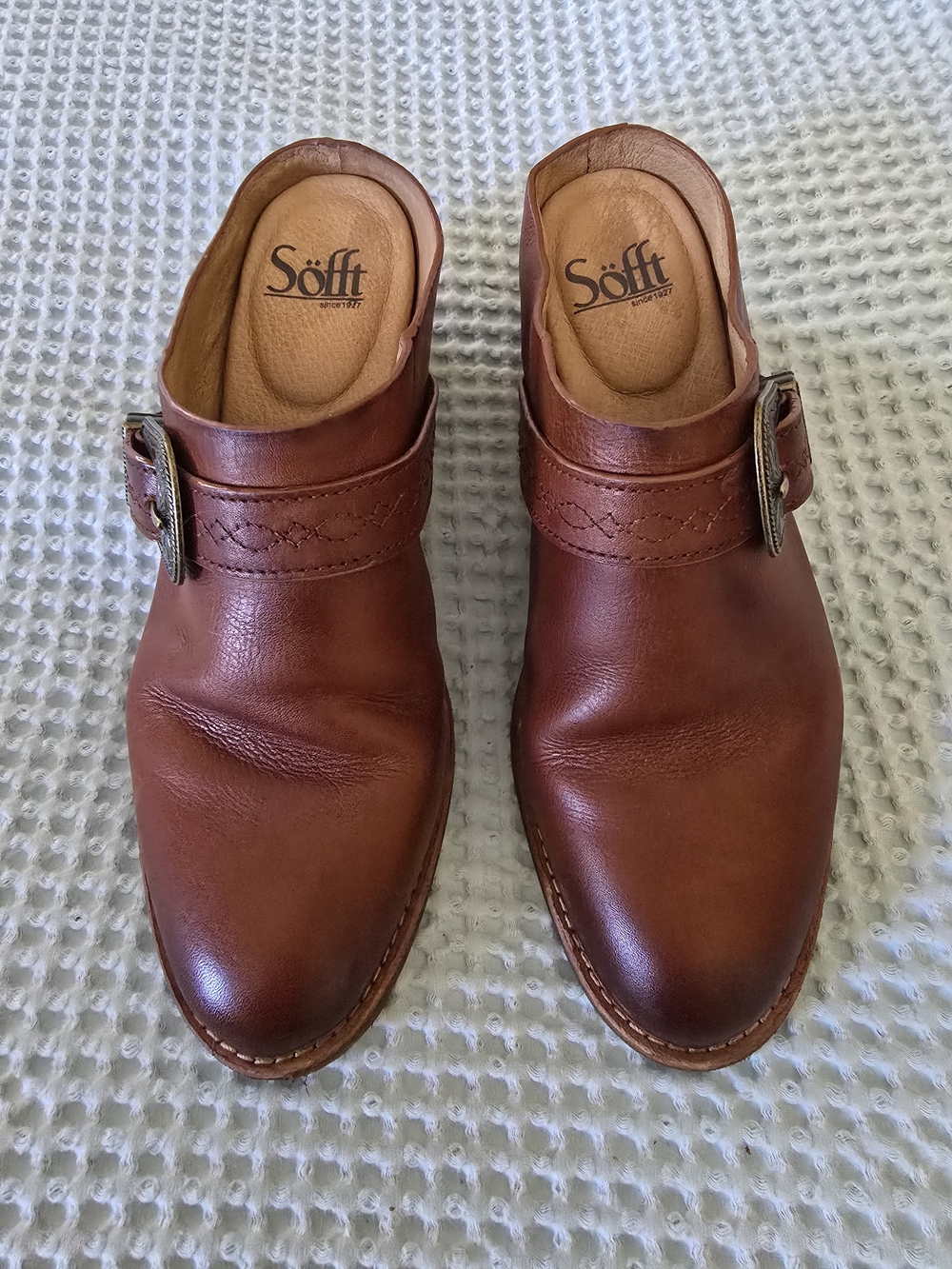 Sofft Women's Bourban Adara Leather Mule with Side Buckle Size 7.5M SEE PHOTOS